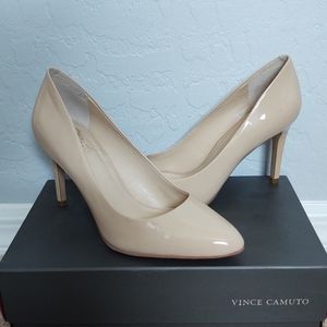 Vince Camuto pumps